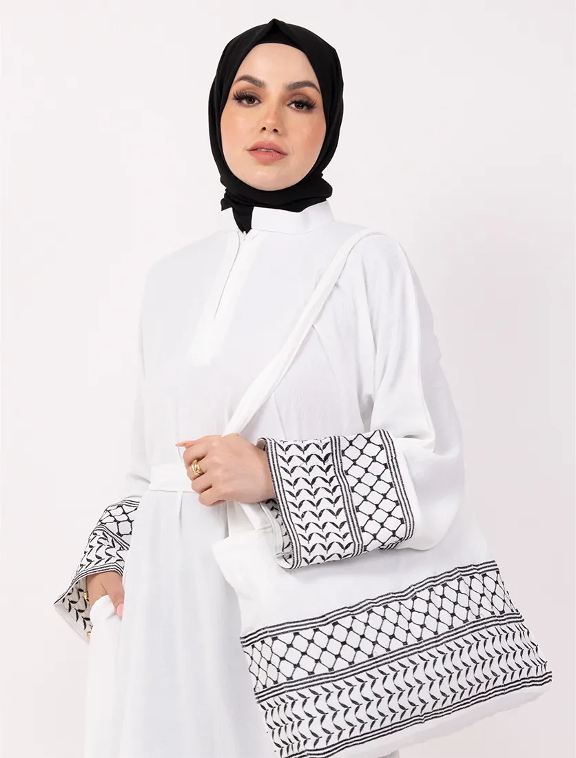 White Keffiyeh Basic Abaya